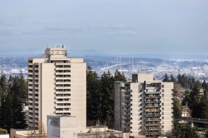Hot Tub / Spa Photo of 2110 4670 Assembly Way, Burnaby, BC