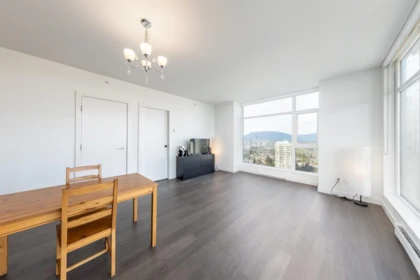 Primary Bathroom Photo of 2110 4670 Assembly Way, Burnaby, BC
