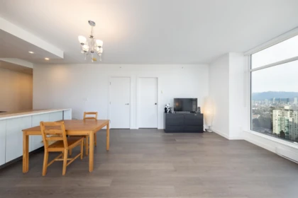 Primary Bedroom Photo of 2110 4670 Assembly Way, Burnaby, BC