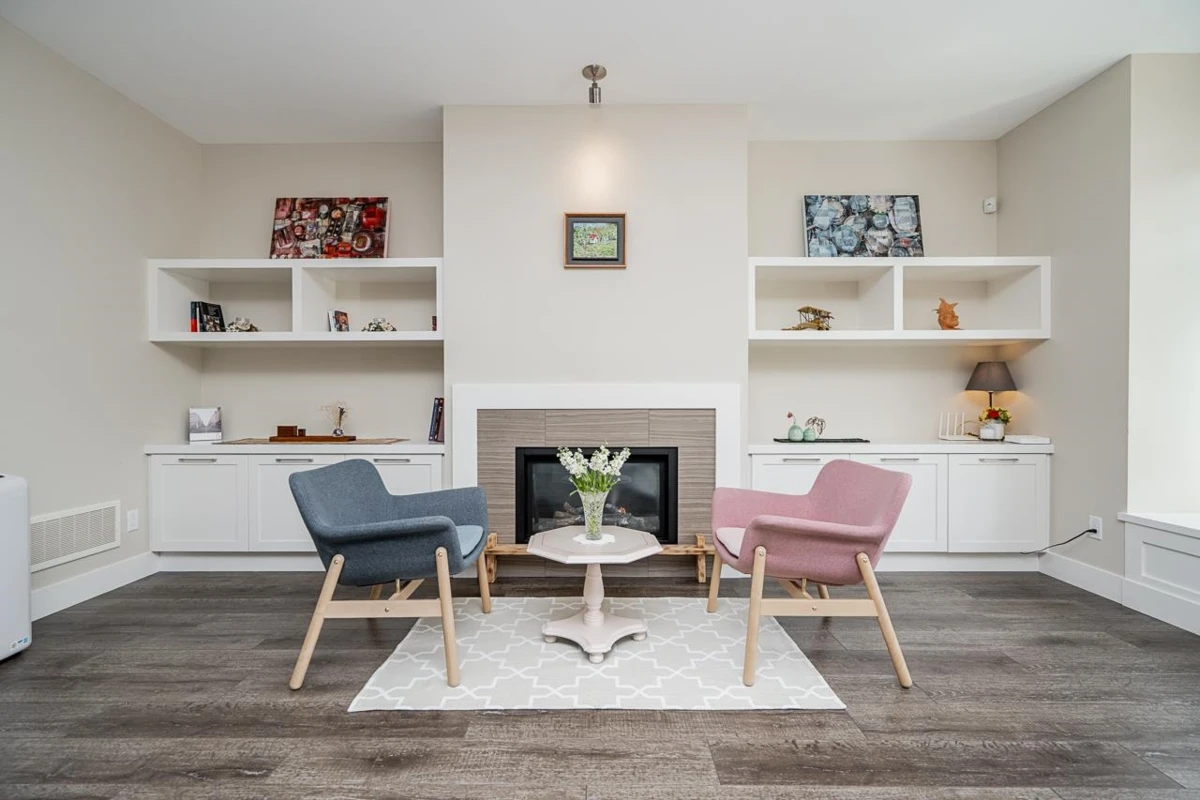 Living Room Photo of 20591 84th Avenue, Langley, BC