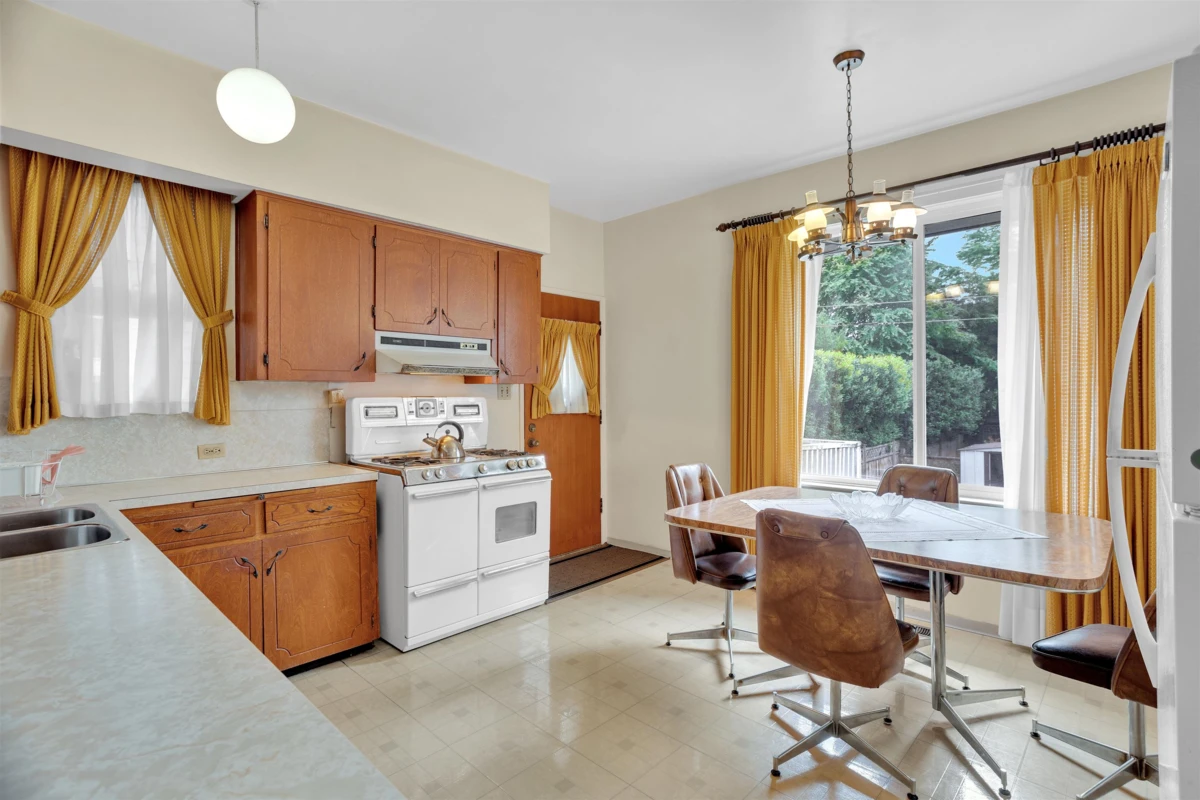 Living Room Photo of 2206 Musqueamview Street, Vancouver, BC