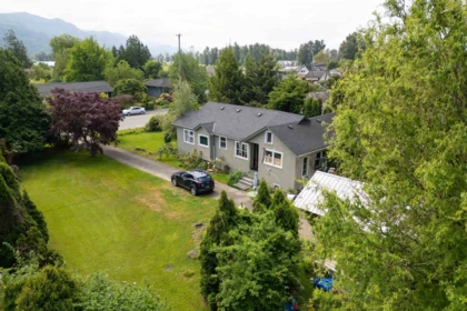 Kitchen Photo of 41793 Yarrow Central Road, Yarrow, BC