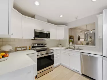 Primary Bedroom Photo of 11 2688 Mountain Highway, North Vancouver, BC