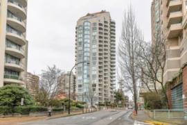 1904 719 Princess Street, New Westminster, BC