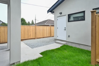 Basement Recreation Room Photo of 4874-A Lanark Street, Vancouver, BC
