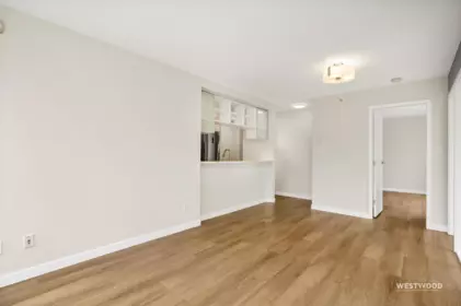 Kitchen Photo of 808 939 Expo Boulevard, Vancouver, BC