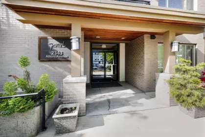 110 2343 Atkins Avenue, Port Coquitlam, BC, Port Coquitlam — Apartment/Condo for sale