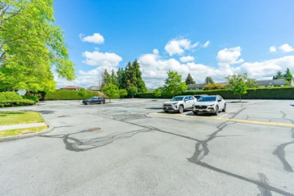 Swimming Pool Photo of 303 9260 No. 2 Road, Richmond, BC