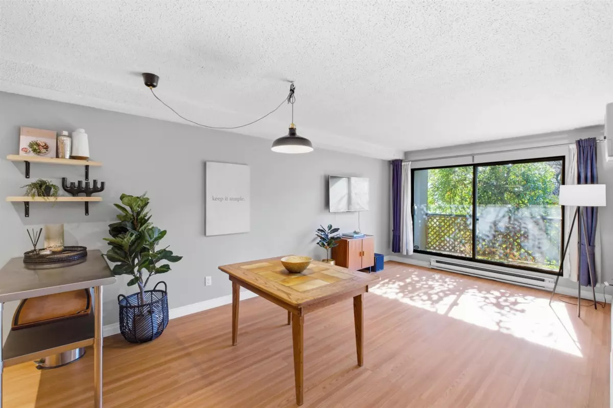 Dining Area Photo of 108 251 W 4th Street, North Vancouver, BC