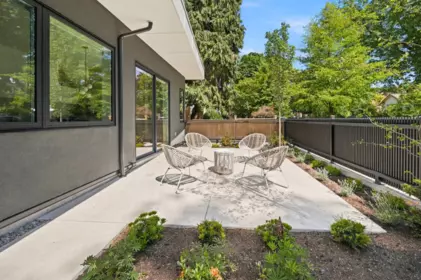 1 2511 Kitchener Street, Vancouver, BC, Vancouver — Half Duplex for sale