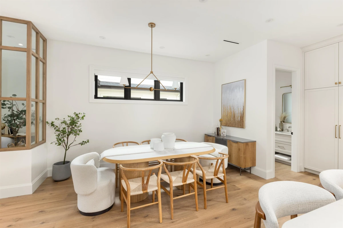 Dining Area Photo of 2 3874 Winlake Crescent, Burnaby, BC