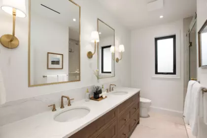 Laundry Room Photo of 2 3874 Winlake Crescent, Burnaby, BC