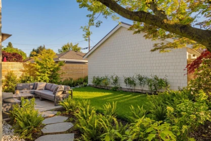 Swimming Pool Photo of 2 2830 Musqueamview Street, Vancouver, BC