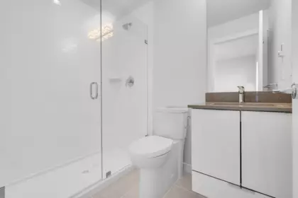 Primary Bathroom Photo of 47 10388 No. 2 Road, Richmond, BC