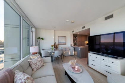 Breakfast Nook Photo of 603 1471 Hunter Street, North Vancouver, BC