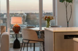 603 1471 Hunter Street, North Vancouver, BC