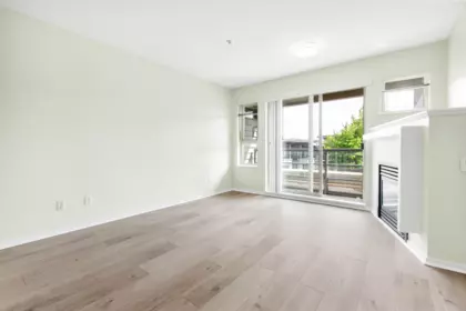 Walk-In Closet Photo of 401 9319 University Crescent, Burnaby, BC