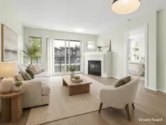 401 9319 University Crescent, Burnaby, BC