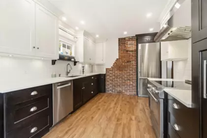 Breakfast Nook Photo of 2628 William Street, Vancouver, BC