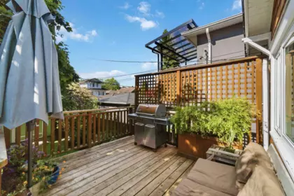 Front Yard Photo of 2628 William Street, Vancouver, BC