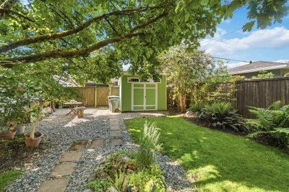 Hot Tub / Spa Photo of 2628 William Street, Vancouver, BC