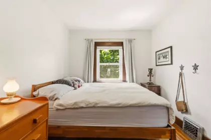 Office / Den Photo of 2628 William Street, Vancouver, BC