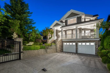 6071 Charles Street, Burnaby, BC, Burnaby — Single Family Residence for sale