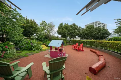 Hot Tub / Spa Photo of 503 6733 Buswell Street, Richmond, BC