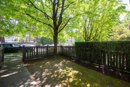 Garden / Landscaping Photo of 2 8533 Cumberland Place, Burnaby, BC