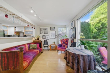 Kitchen Photo of 310 2137 W 10th Avenue, Vancouver, BC