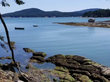 620 Simpson Crescent, Galiano Island, BC, Richmond —  bed land for sale