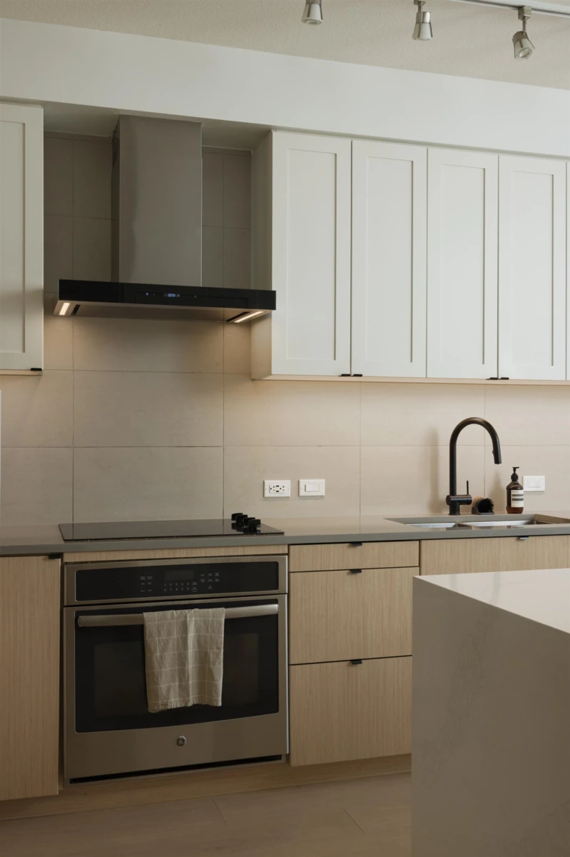 Family Room Photo of 106 3205 Mountain Highway, North Vancouver, BC