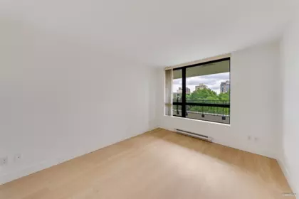 Basement Recreation Room Photo of 408 7138 Collier Street, Burnaby, BC