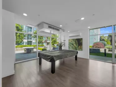Hallway Photo of 304 13963 105 Boulevard, Surrey, BC