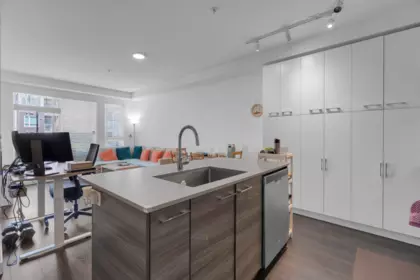 Pantry Photo of 304 13963 105 Boulevard, Surrey, BC