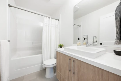 Laundry Room Photo of 25097 112 Avenue, Maple Ridge, BC