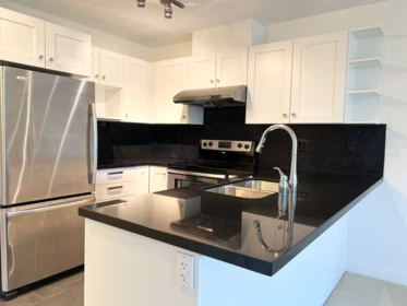305 4550 Fraser Street, Vancouver, BC, Vancouver — Apartment/Condo for sale