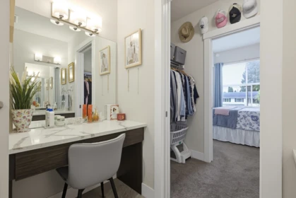 Hallway Photo of 210 2120 Gladwin Road, Abbotsford, BC