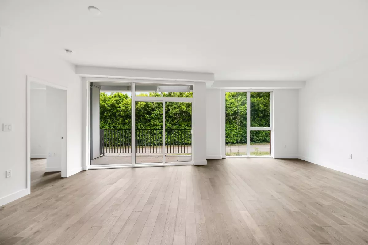 Dining Area Photo of 203 2888 Arbutus Street, Vancouver, BC