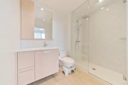 Primary Bathroom Photo of 510 567 Clarke Road, Coquitlam, BC