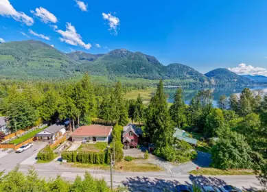 Backyard Photo of 44301 Bayview Road, Mission, BC