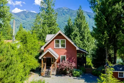 44301 Bayview Road, Mission, BC, Mission — Single Family Residence for sale