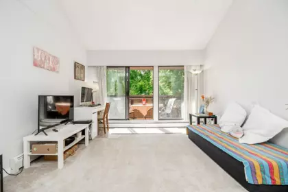 301 3420 Bell Avenue, Burnaby, BC, Burnaby — Apartment/Condo for sale