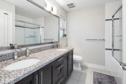 Mudroom Photo of 2 3025 Baird Road, North Vancouver, BC