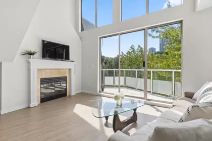 503 60 Richmond Street, New Westminster, BC, New Westminster — Apartment/Condo for sale