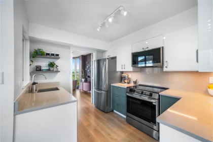 Breakfast Nook Photo of 1405 612 Fifth Avenue, New Westminster, BC