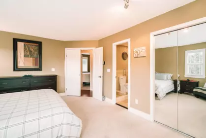 Mudroom Photo of 14832 83 Avenue, Surrey, BC