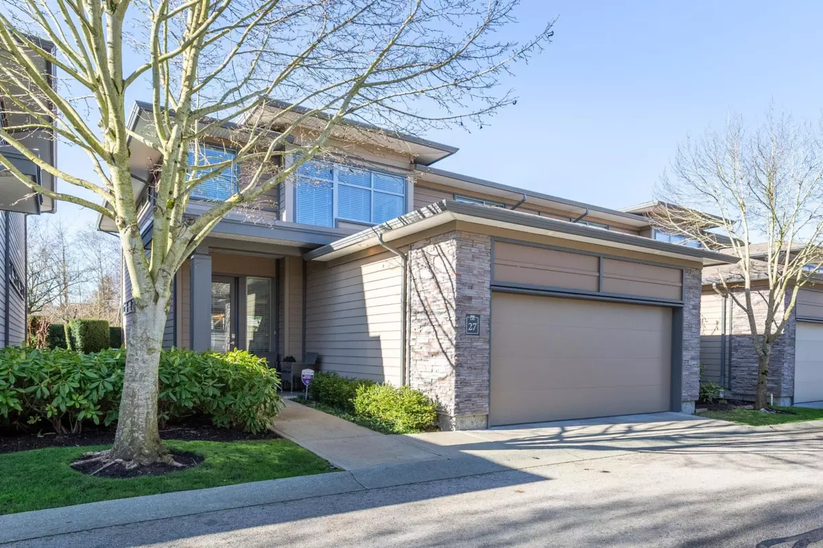 Family Room Photo of 27 2603 162 Street, Surrey, BC