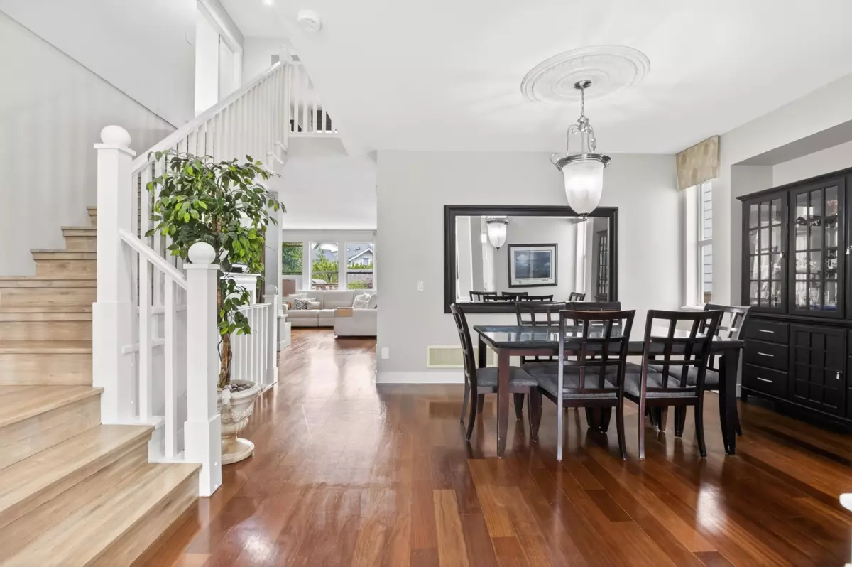 Dining Area Photo of 14273 36a Avenue, Surrey, BC