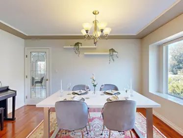 Breakfast Nook Photo of 4093 Nithsdale Street, Burnaby, BC
